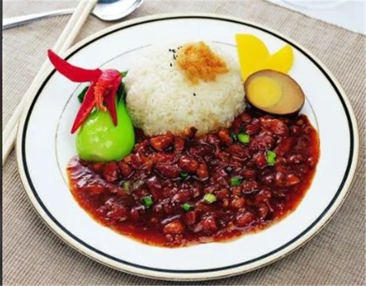 馋嘴卤肉饭