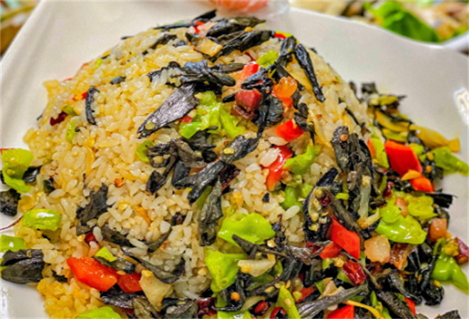 炒生活铁板菌子饭 炒生活铁板菌子饭