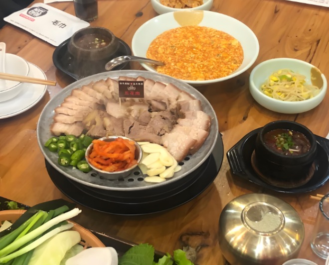 吴氏包饭屋