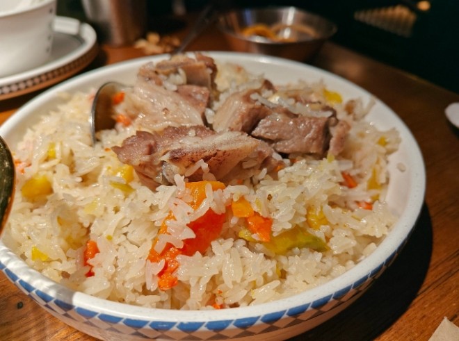 盛添抓饭加盟