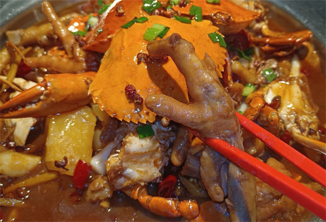 炫蟹肉蟹煲