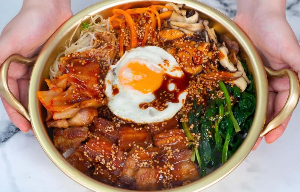 日式烤肉拌饭