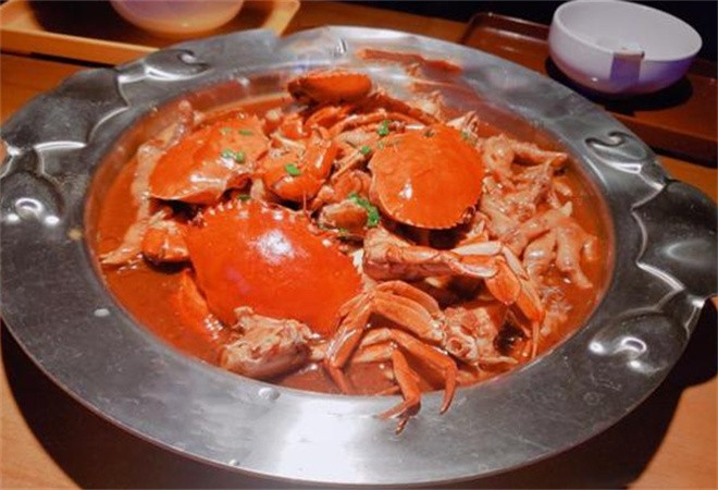 李不胖肉蟹煲加盟