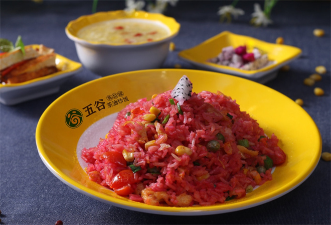 五谷易拉罐茶油炒饭 五谷易拉罐茶油炒饭