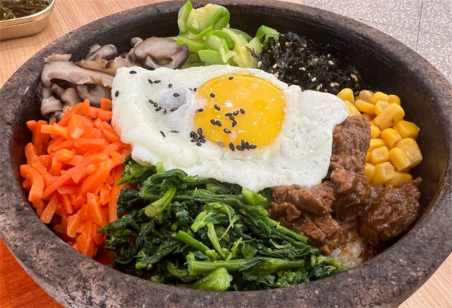 阿拉里石锅拌饭加盟