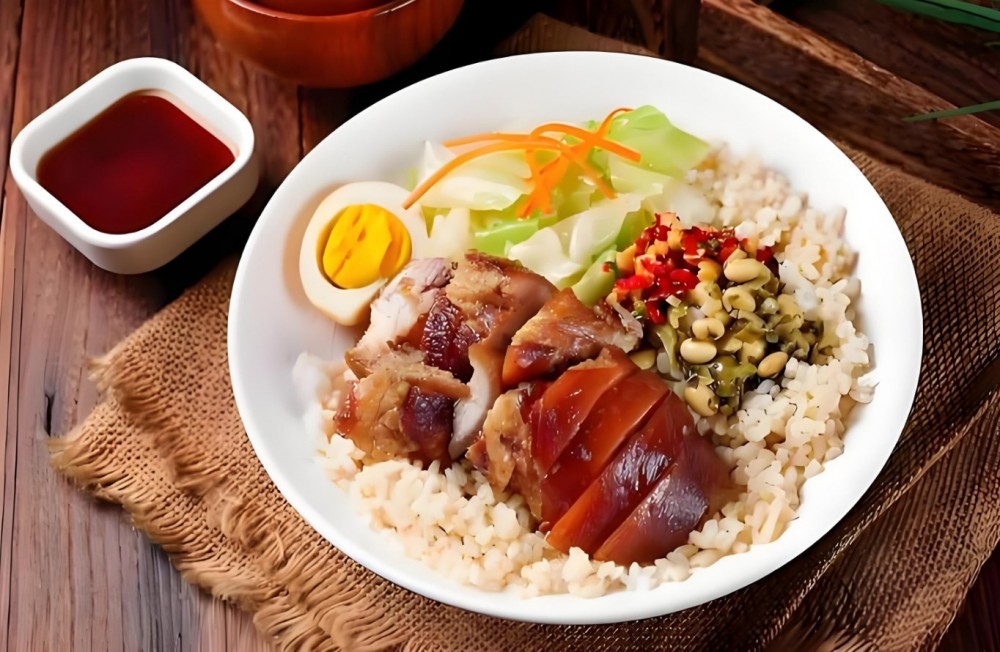 宜娘娘卤汁拌饭