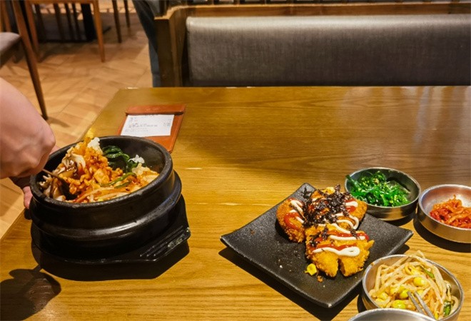 火炉火韩式拌饭加盟