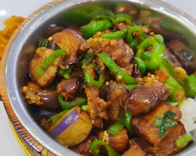 勇大厨现炒木桶饭 勇大厨现炒木桶饭