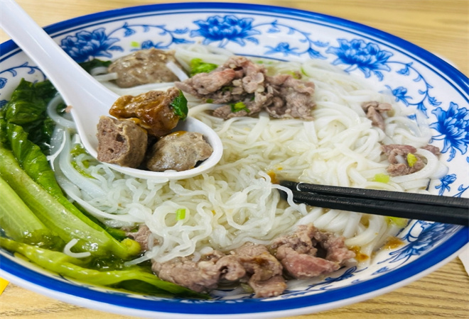 粉相会潮汕牛肉粉 粉相会潮汕牛肉粉