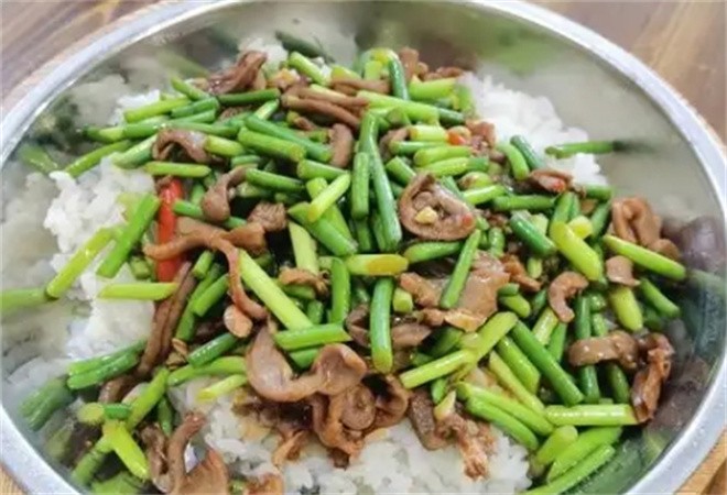 乡村发现木桶饭加盟