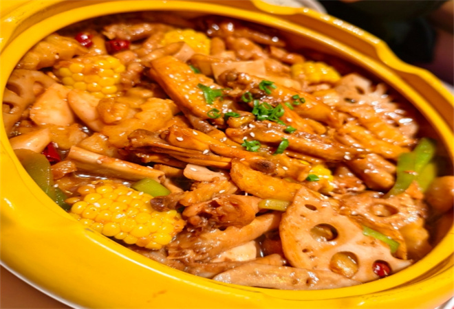 胖大力肉蟹煲 胖大力肉蟹煲