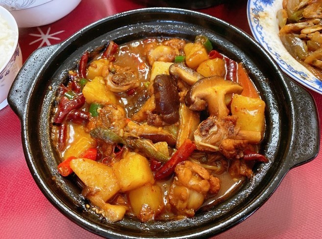 忆香思黄焖鸡