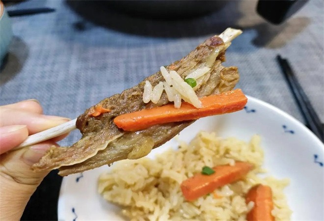 不疆就羊排抓饭加盟