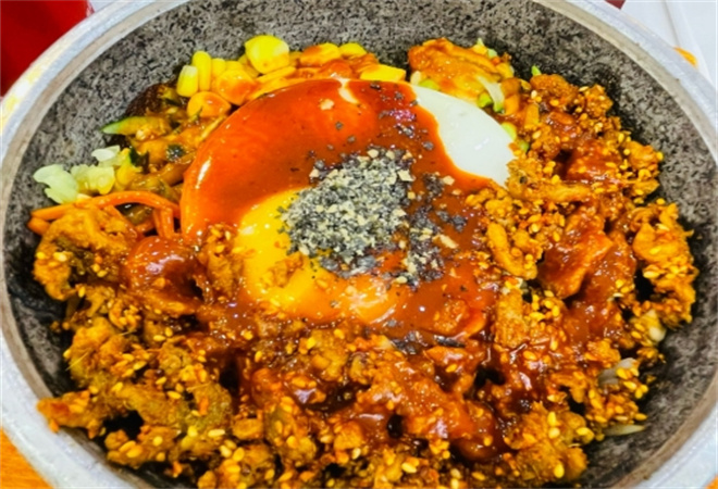 烤肉拌饭快餐 烤肉拌饭快餐