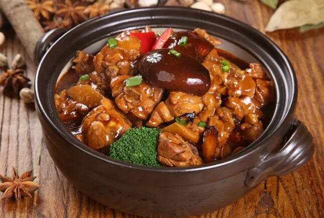 三居黄焖鸡米饭