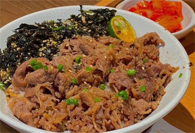 日式烧肉饭加盟