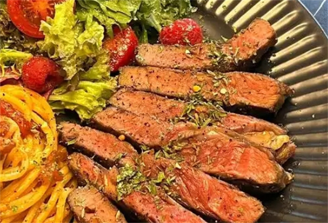 牛排意面 牛排意面
