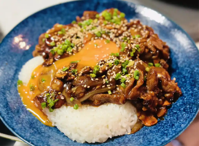 韩式滑蛋饭加盟