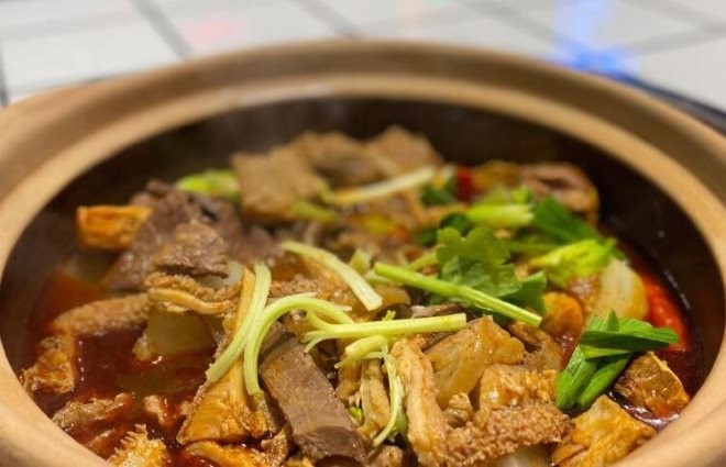 广东牛杂煲