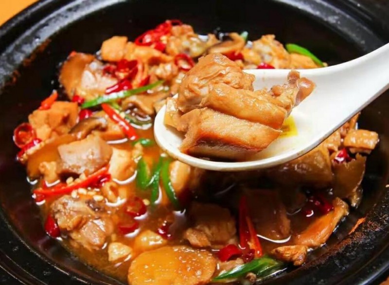 沈大厨黄焖鸡米饭 沈大厨黄焖鸡米饭