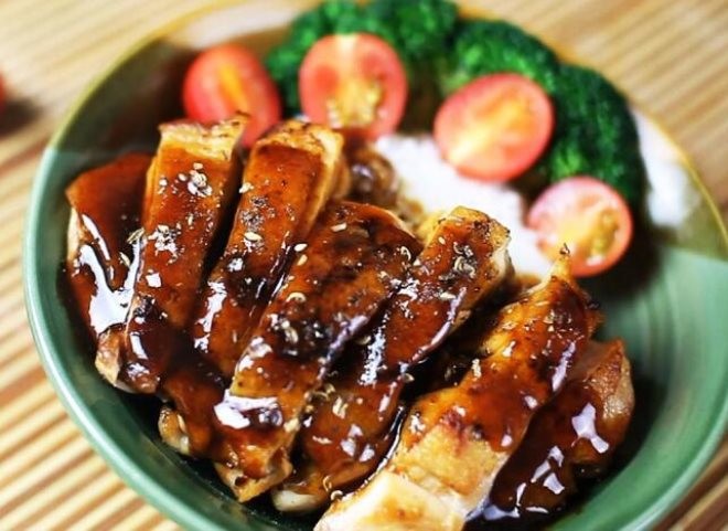 黑椒鸡腿饭加盟