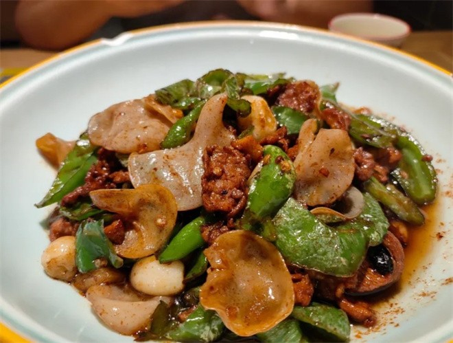 湘小院现炒湘菜