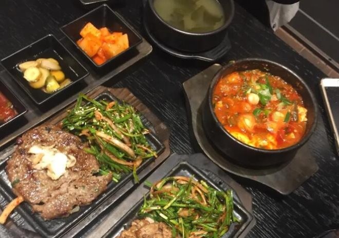 见吉韩食小铺加盟
