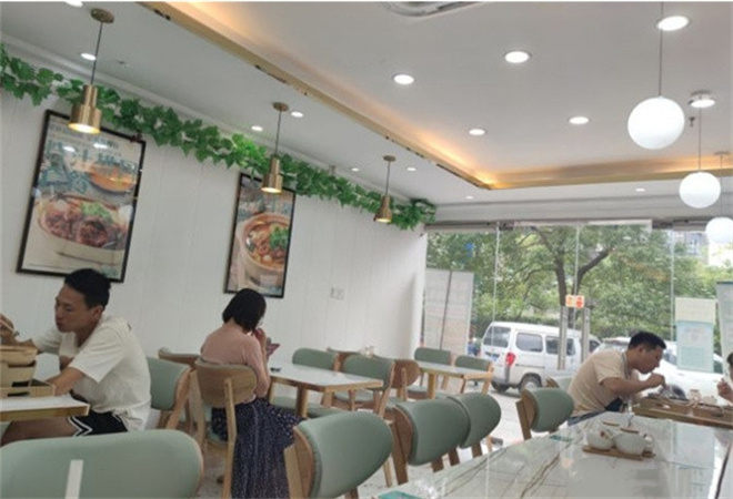 蔡鲜森锅气烧汁饭 蔡鲜森锅气烧汁饭
