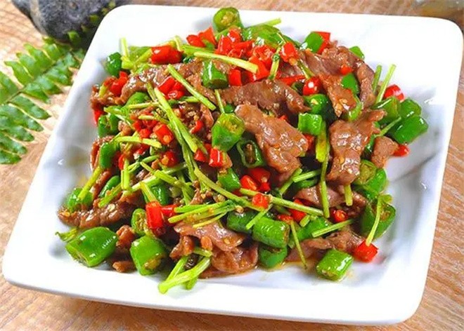 湘辣辣现炒黄牛肉