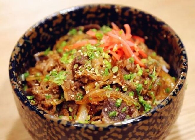 火遍全网的渣渣牛肉饭加盟
