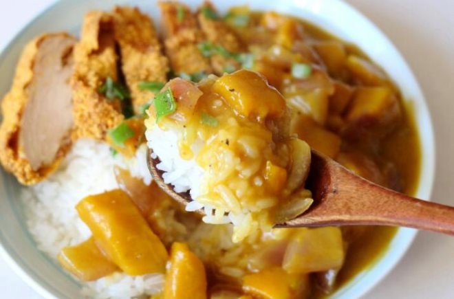 咖喱鸡排饭加盟