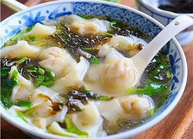 春宝馄饨