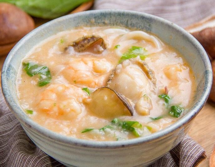 巧溢粥铺