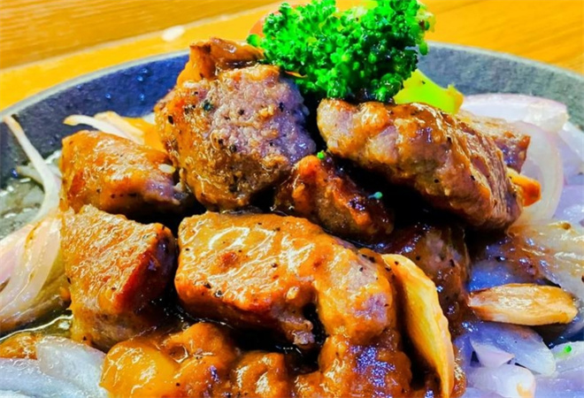 意大利风味牛排饭