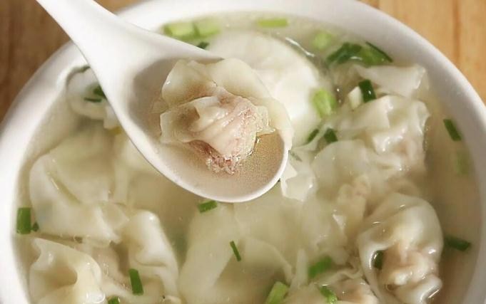 陈三挑馄饨