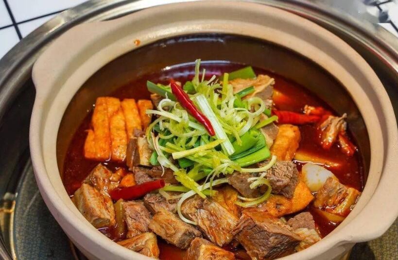 功夫牛腩煲加盟