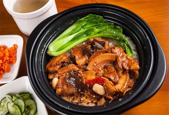 煲滋味煲仔饭加盟
