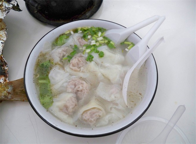 三府街馄饨