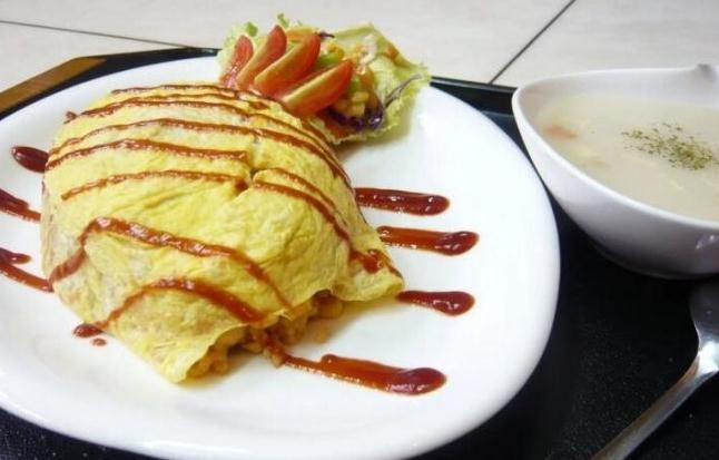 爱阁艺蛋包饭