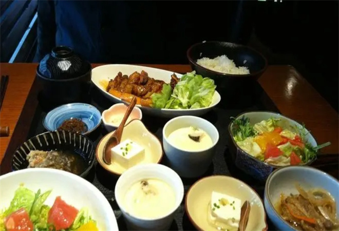仁清日本料理 仁清日本料理