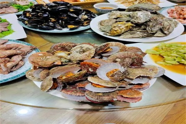 悦宴海鲜烤肉自助餐厅加盟
