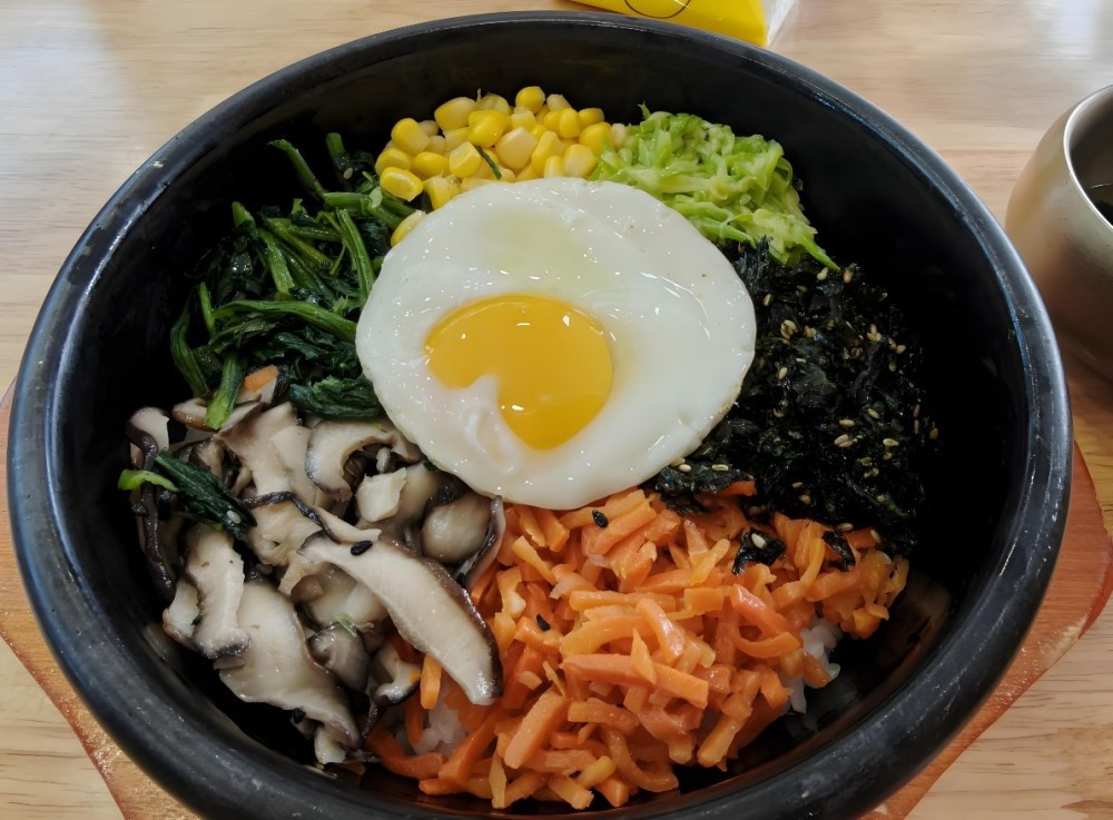 莘罗煮艺石锅拌饭