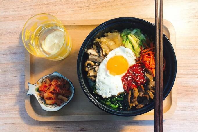 韩式牛肉拌饭加盟
