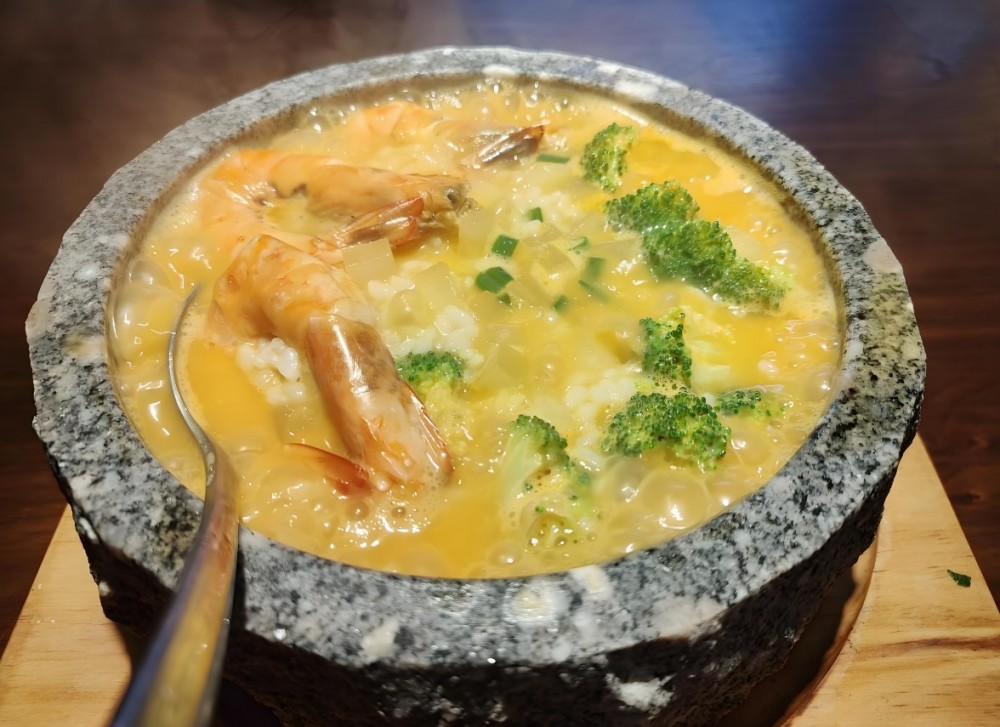 诀将鲜虾汤饭