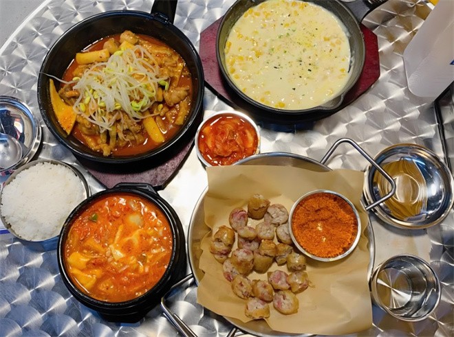 朴善姬汤饭馆