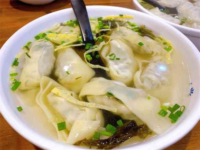 小青青家馄饨