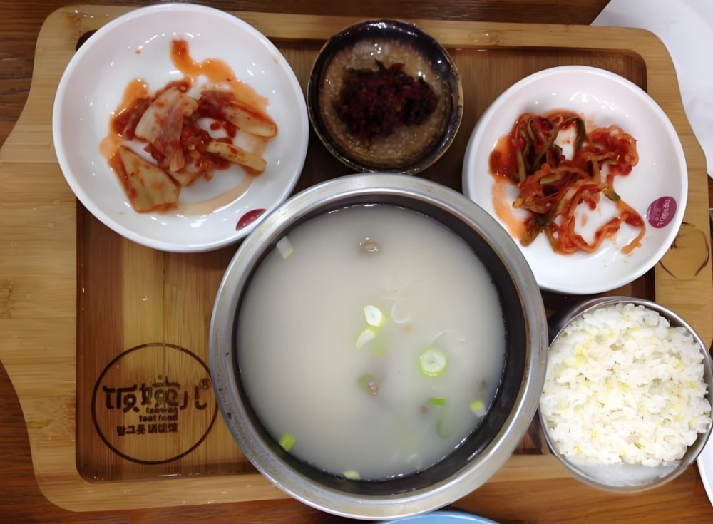 饭婉儿汤饭馆