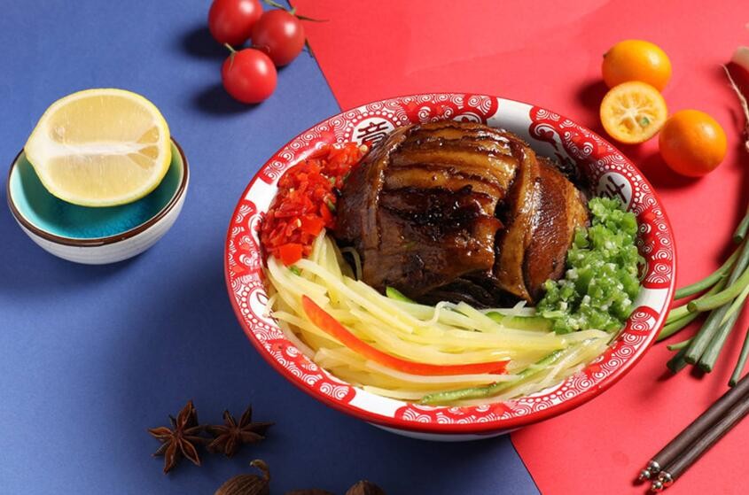 剁椒卤肉饭加盟