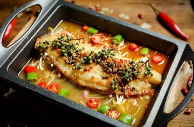 渔过添情烤鱼饭加盟