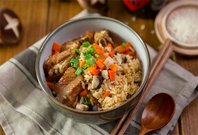 周记排骨饭加盟